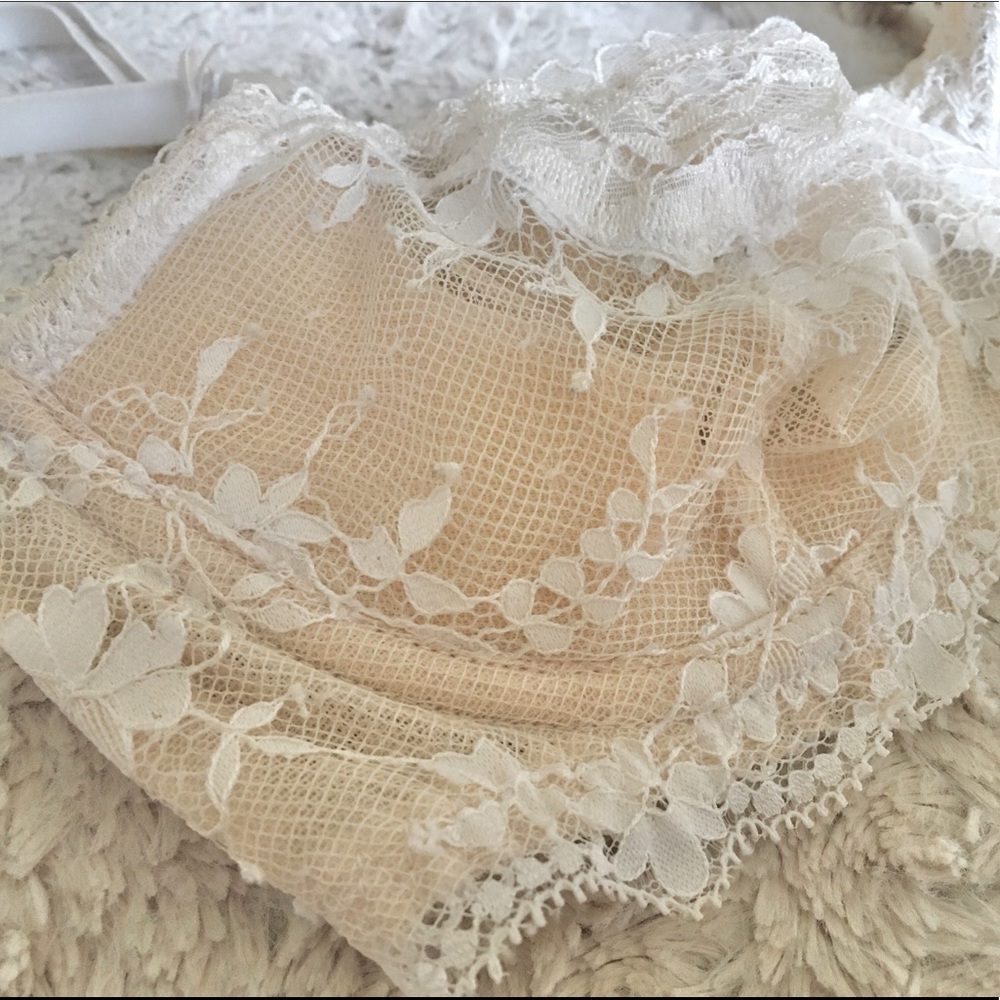 Victoria’s Secret Balconette 32C 💋